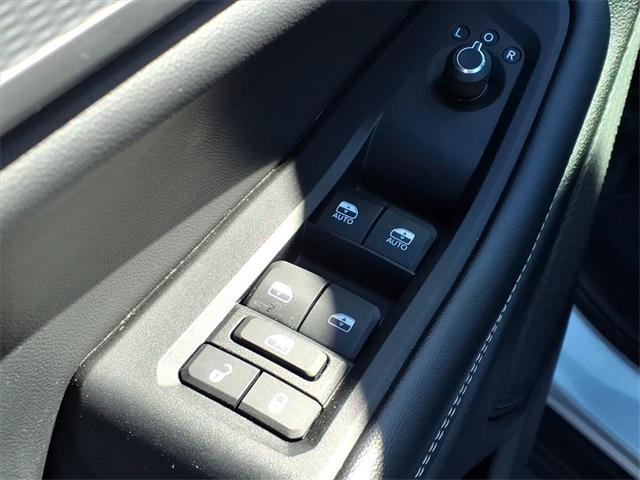 used 2024 Jeep Grand Cherokee car, priced at $28,500