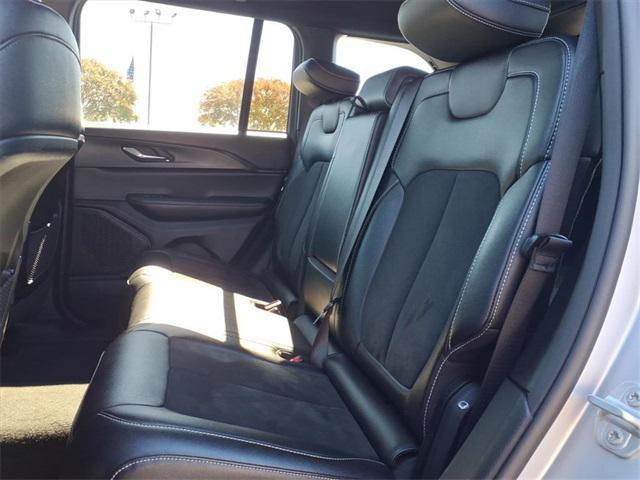 used 2024 Jeep Grand Cherokee car, priced at $28,500