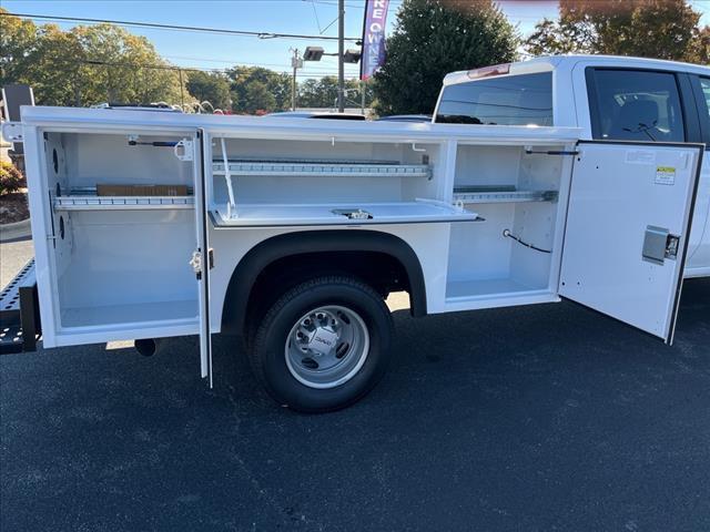 new 2024 GMC Sierra 3500 car, priced at $60,293