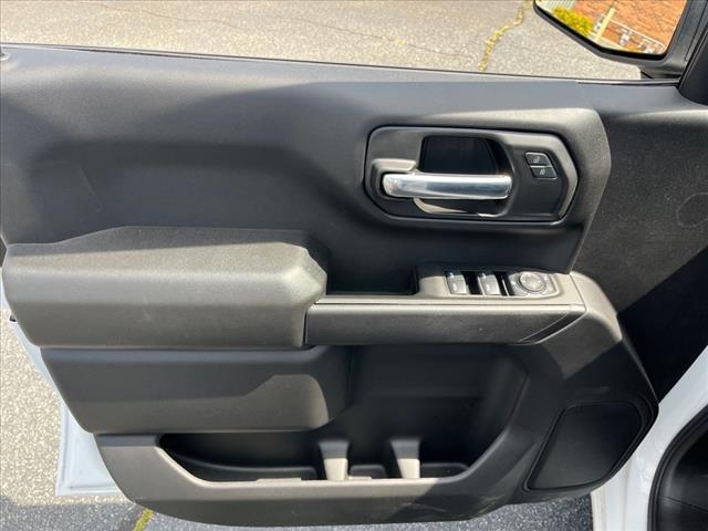 new 2025 GMC Sierra 1500 car, priced at $42,870