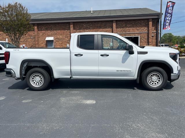 new 2025 GMC Sierra 1500 car, priced at $42,870
