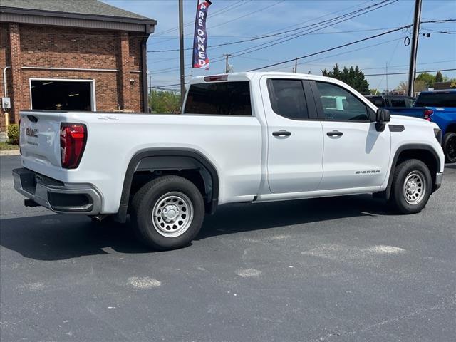 new 2025 GMC Sierra 1500 car, priced at $42,870