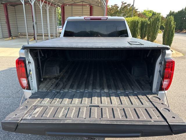 used 2022 GMC Sierra 1500 car, priced at $34,000