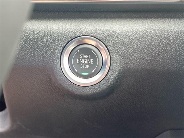 new 2025 GMC Terrain car, priced at $30,040