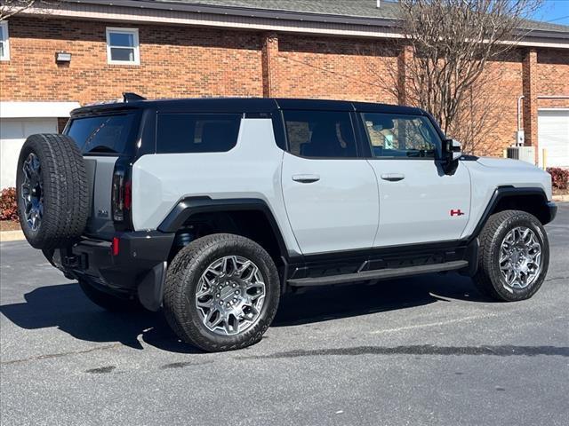 new 2025 GMC HUMMER EV SUV car, priced at $96,055