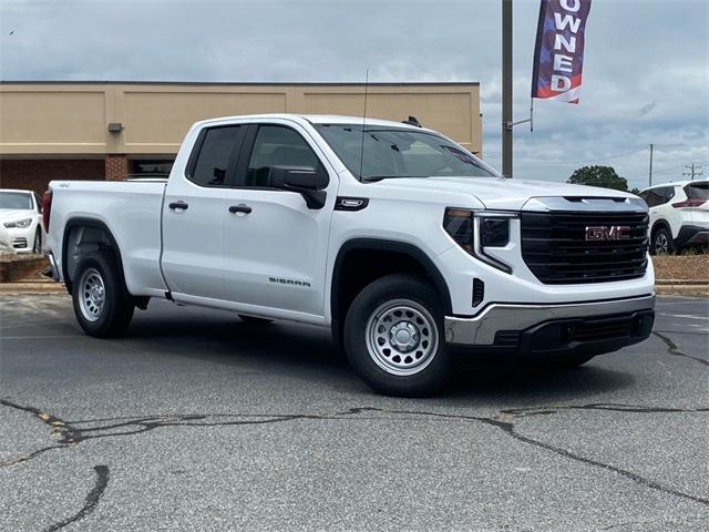 new 2025 GMC Sierra 1500 car, priced at $36,780