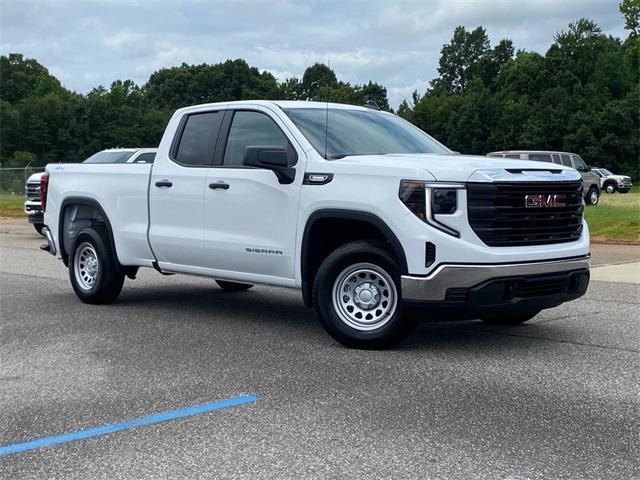 new 2025 GMC Sierra 1500 car, priced at $36,780