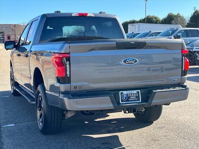 used 2022 Ford F-150 Lightning car, priced at $35,900