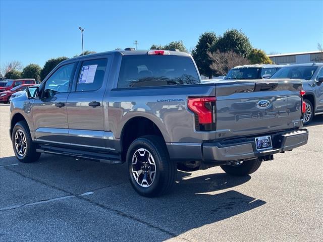 used 2022 Ford F-150 Lightning car, priced at $35,900