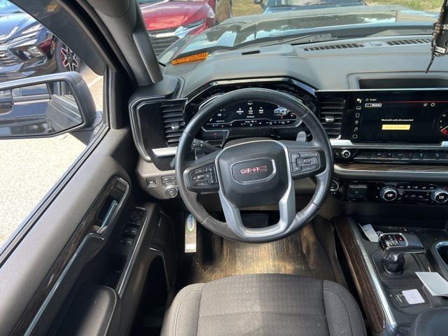 used 2022 GMC Sierra 1500 car, priced at $34,500