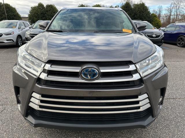 used 2017 Toyota Highlander Hybrid car, priced at $19,500