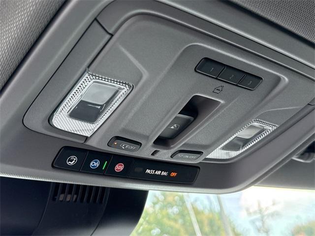 new 2025 GMC Sierra 1500 car, priced at $61,225