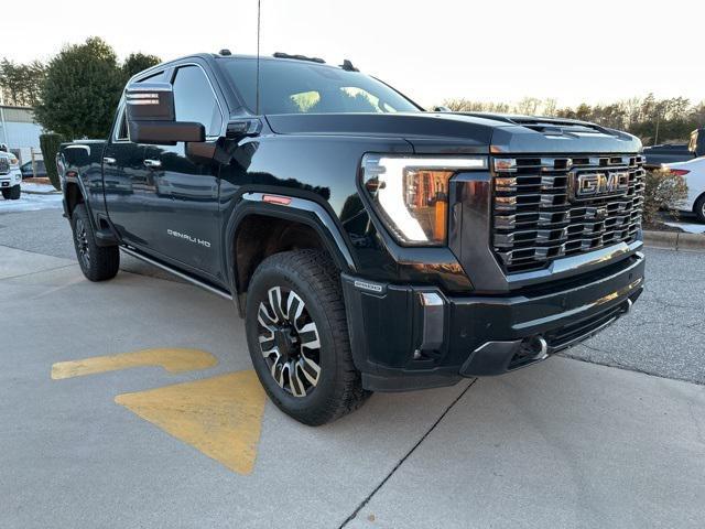 used 2024 GMC Sierra 2500 car, priced at $67,500