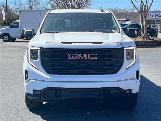 new 2025 GMC Sierra 1500 car, priced at $55,210
