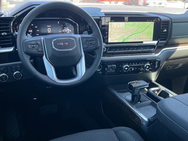 new 2025 GMC Sierra 1500 car, priced at $55,210