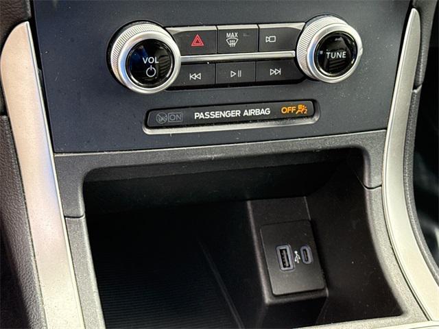 used 2023 Ford Edge car, priced at $21,000