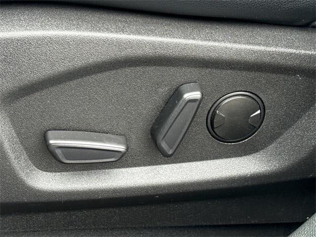 used 2023 Ford Edge car, priced at $21,000