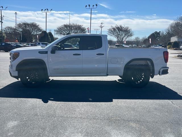 new 2025 GMC Sierra 1500 car, priced at $45,835