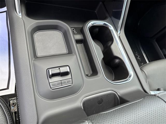 new 2025 GMC Sierra 2500 car, priced at $83,585