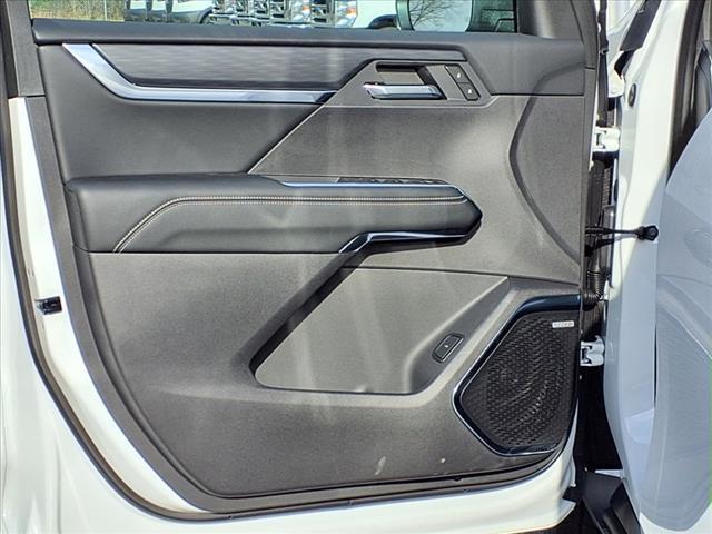 new 2025 GMC Acadia car, priced at $51,581