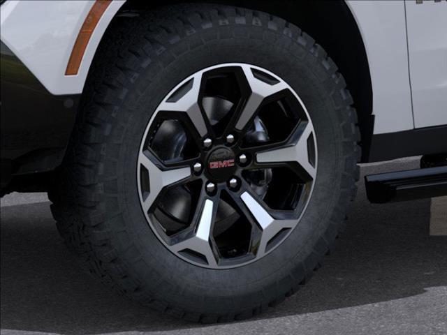 new 2025 GMC Yukon car, priced at $81,085