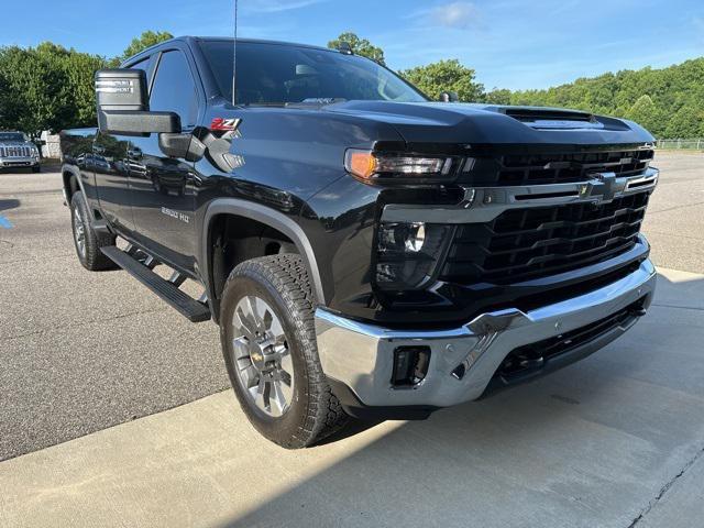 used 2025 Chevrolet Silverado 2500 car, priced at $60,000