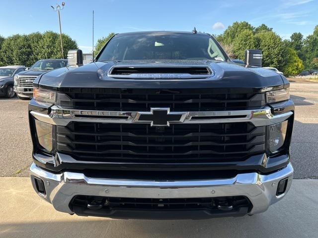 used 2025 Chevrolet Silverado 2500 car, priced at $60,000