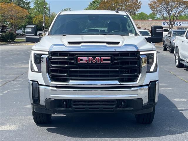 new 2025 GMC Sierra 2500 car, priced at $51,105