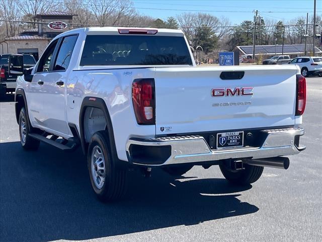 new 2024 GMC Sierra 2500 car, priced at $58,075