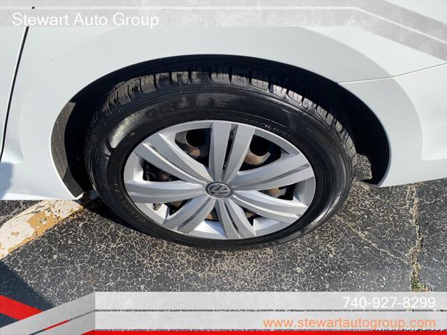 used 2017 Volkswagen Jetta car, priced at $10,500