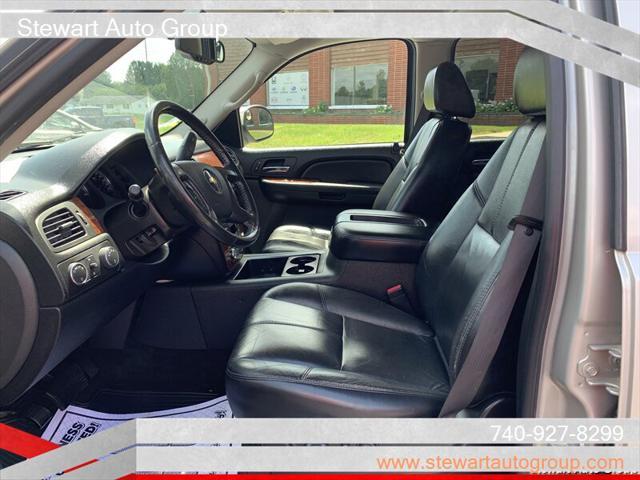 used 2007 Chevrolet Avalanche car, priced at $13,000