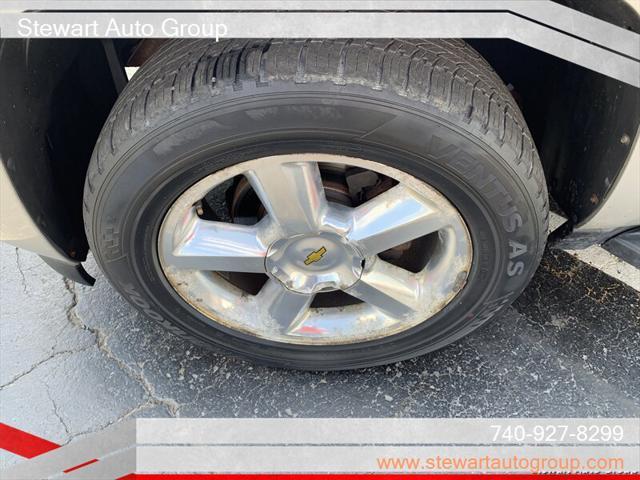 used 2007 Chevrolet Avalanche car, priced at $13,000