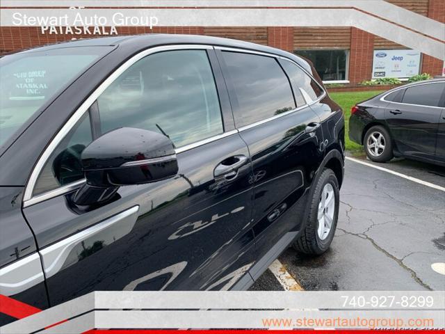 used 2022 Kia Sorento car, priced at $22,925