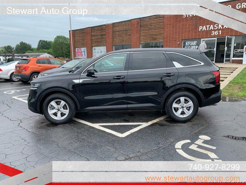 used 2022 Kia Sorento car, priced at $20,999