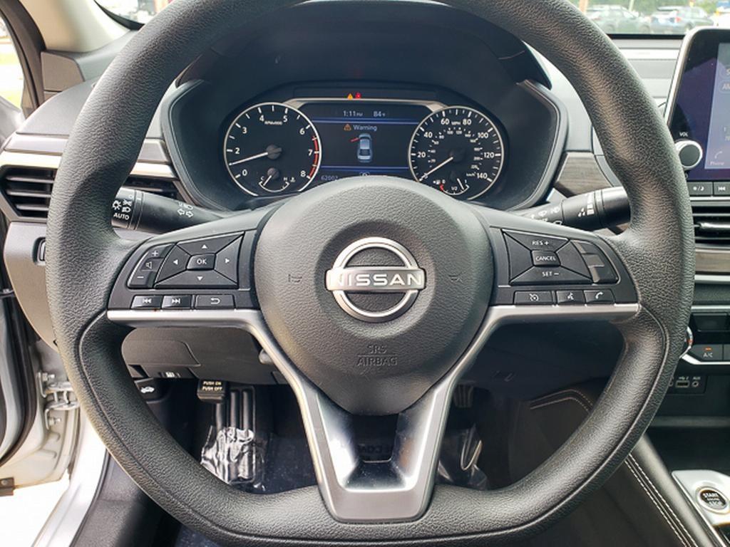 used 2023 Nissan Altima car, priced at $19,895