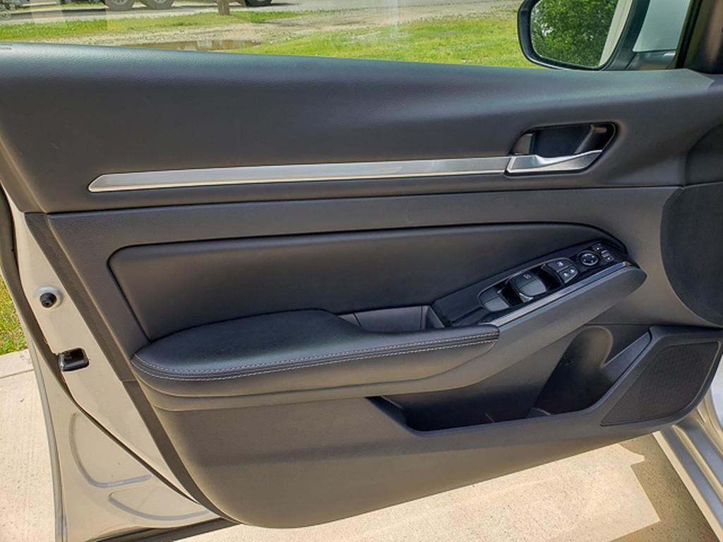 used 2023 Nissan Altima car, priced at $19,895