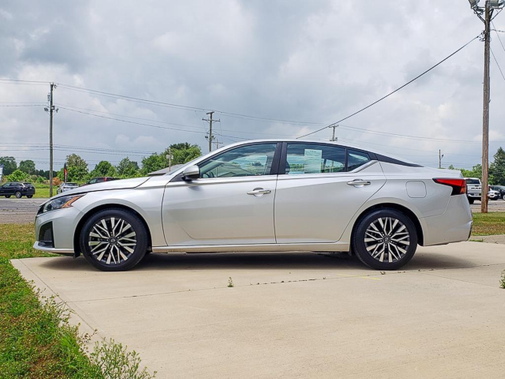 used 2023 Nissan Altima car, priced at $19,895