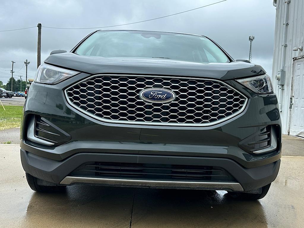 used 2023 Ford Edge car, priced at $26,875