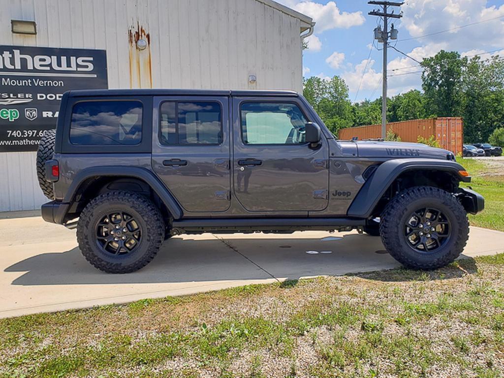 new 2025 Jeep Wrangler car