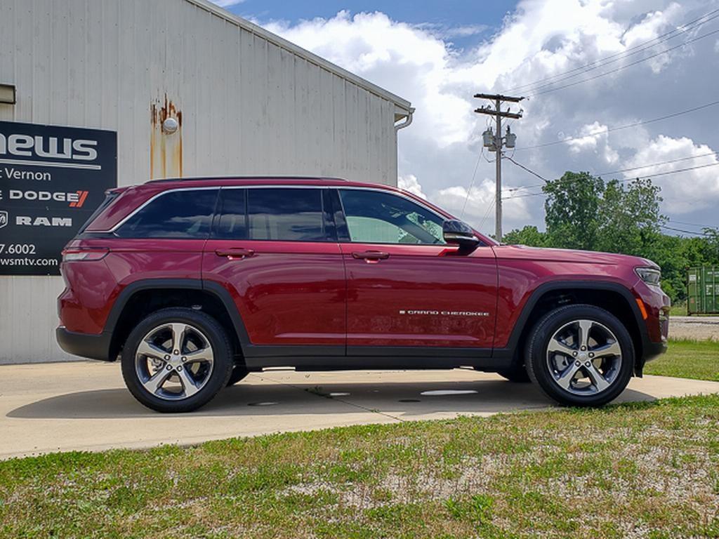 new 2025 Jeep Grand Cherokee car
