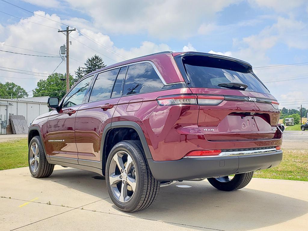 new 2025 Jeep Grand Cherokee car