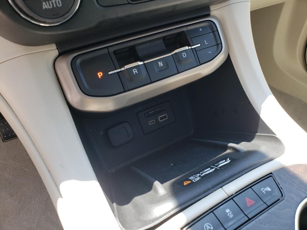 used 2021 GMC Acadia car, priced at $29,475