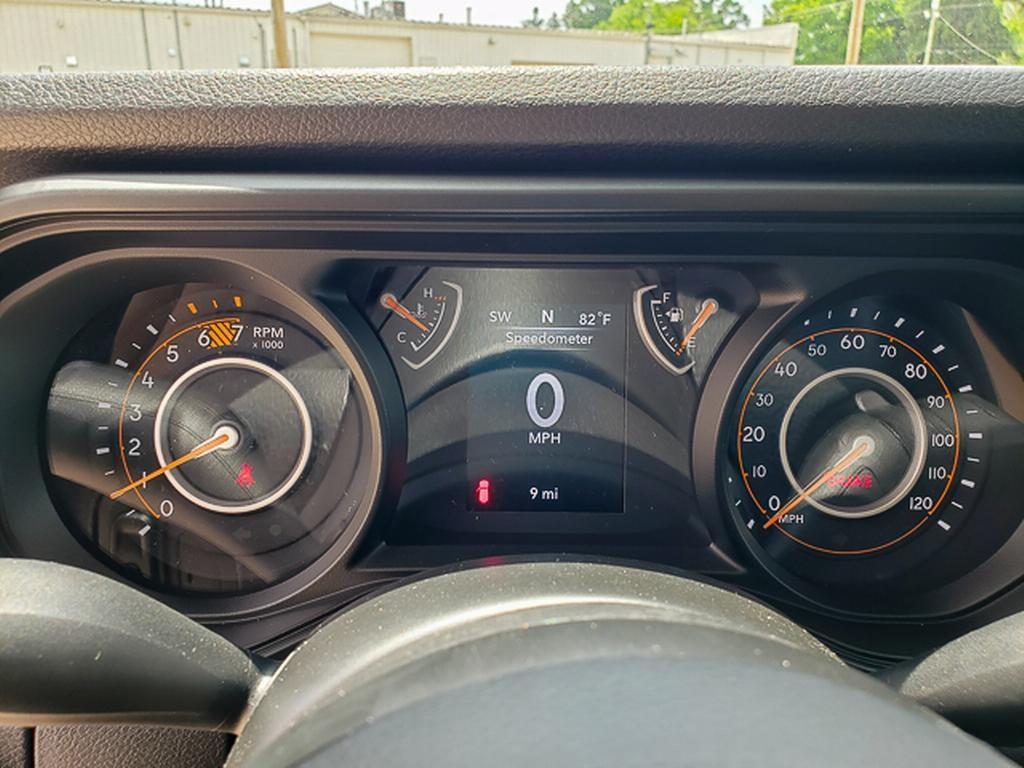 new 2025 Jeep Wrangler car