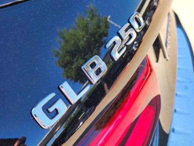 new 2024 Mercedes-Benz GLB 250 car, priced at $52,815