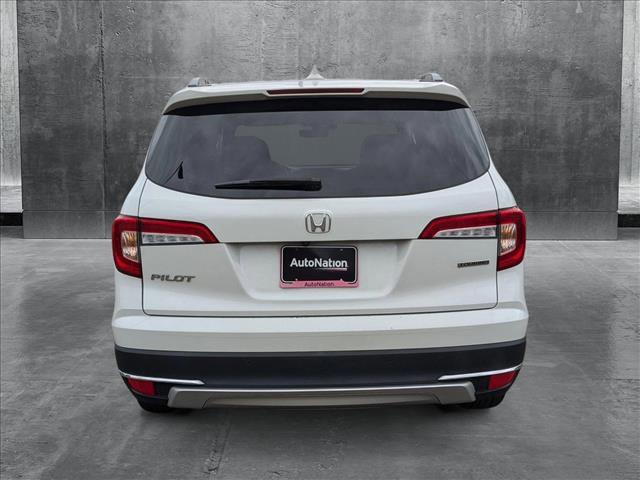 used 2022 Honda Pilot car, priced at $31,998