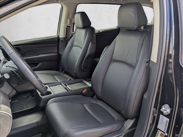 used 2025 Honda Odyssey car, priced at $41,524