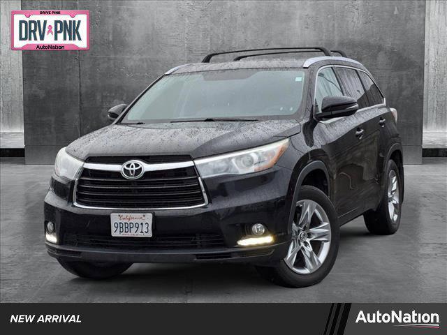 used 2016 Toyota Highlander car, priced at $22,995