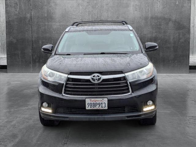 used 2016 Toyota Highlander car, priced at $22,995