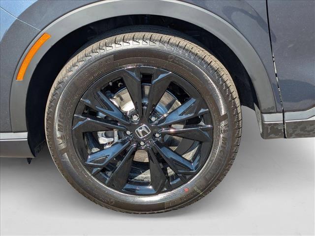 new 2026 Honda CR-V Hybrid car, priced at $43,645