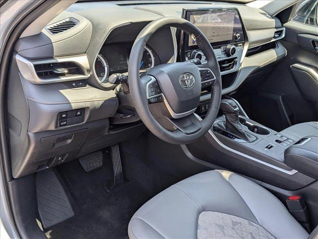 used 2023 Toyota Highlander Hybrid car, priced at $46,995